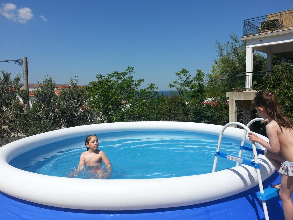 Inn Gostionica โรวานิสกา ภายนอก รูปภาพ